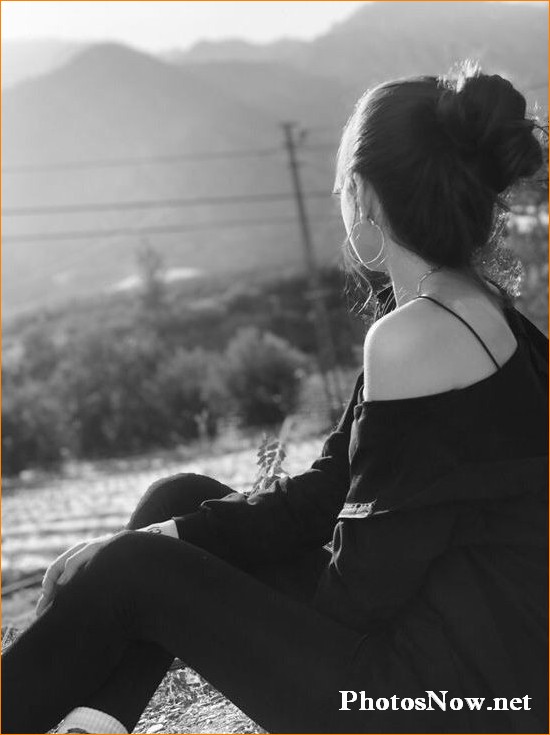 alone-dp-girl