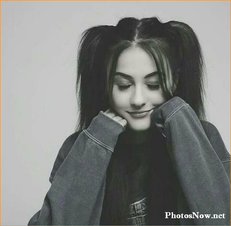 cute-sad-dp-girl