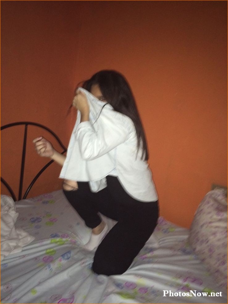 very-very-sad-dp-girl