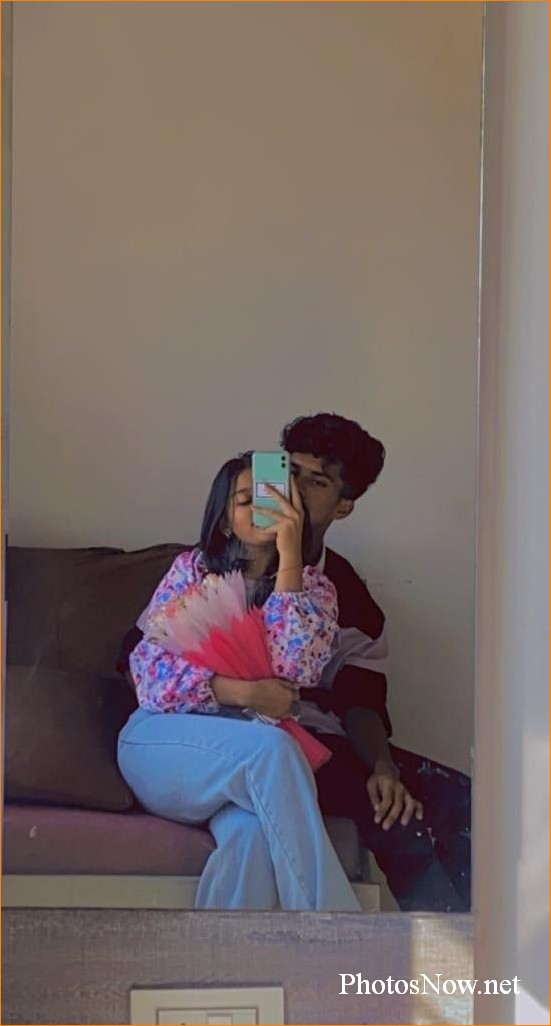 whatsapp-dp-love