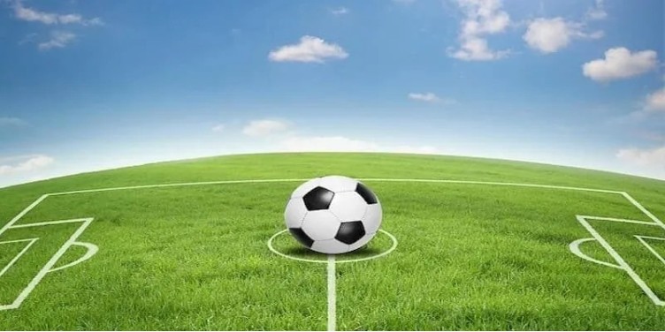 Today's football odds, how many matches to bet on - Things to know before betting football