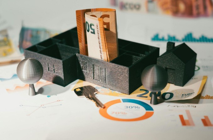 A Practical Approach to High-Value Property Investments