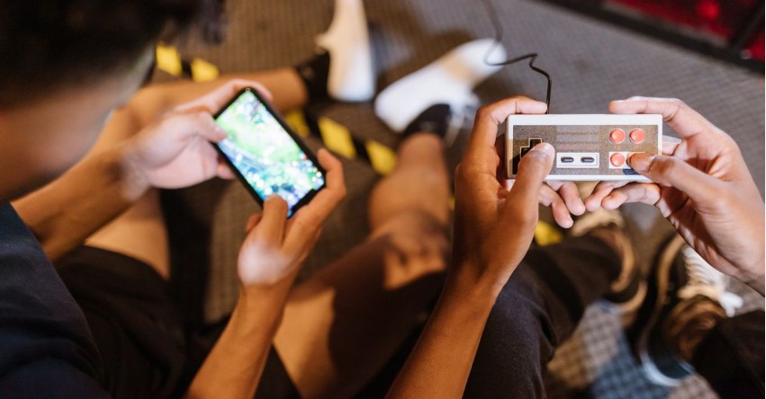How Online Gaming Became a New Social Habit Across Generations