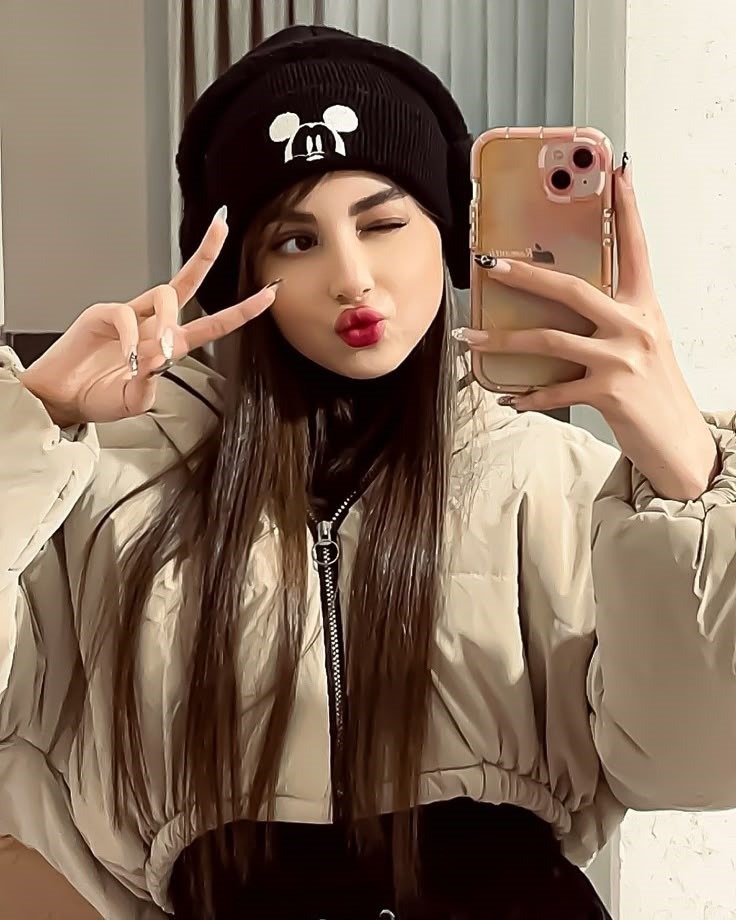 Ladki Ka Photo: 100+ Cute, Sad & Stylish Girl DP (2026) Attitude Girl DP illustrated profile picture