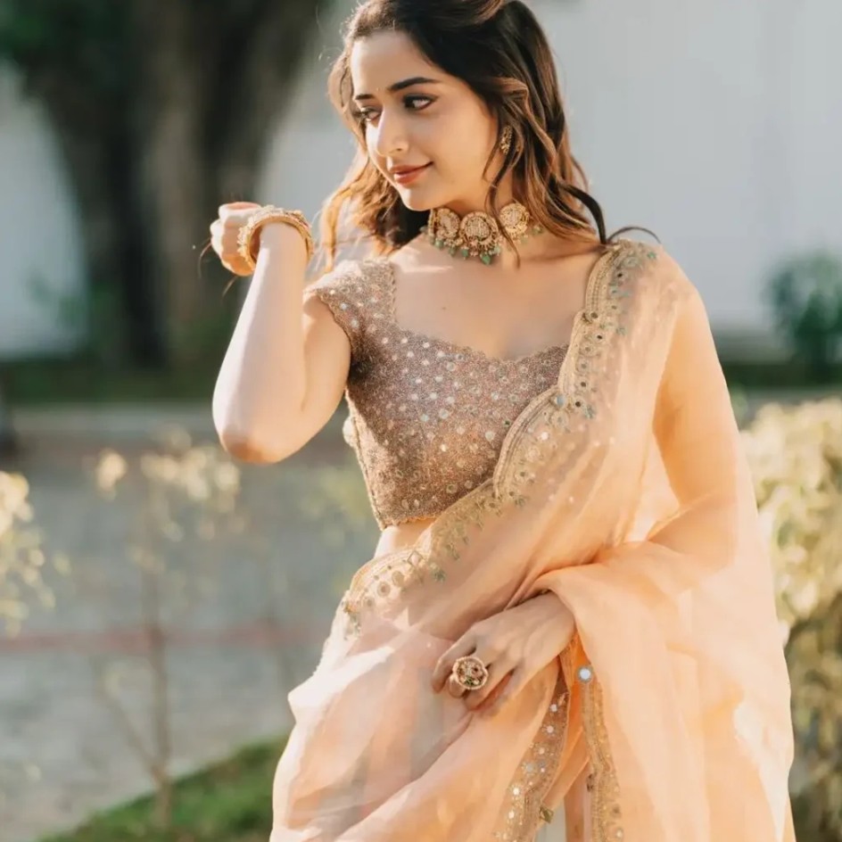 Ladki Ka Photo: 100+ Cute, Sad & Stylish Girl DP (2026) Beautiful Girl DP illustrated profile picture